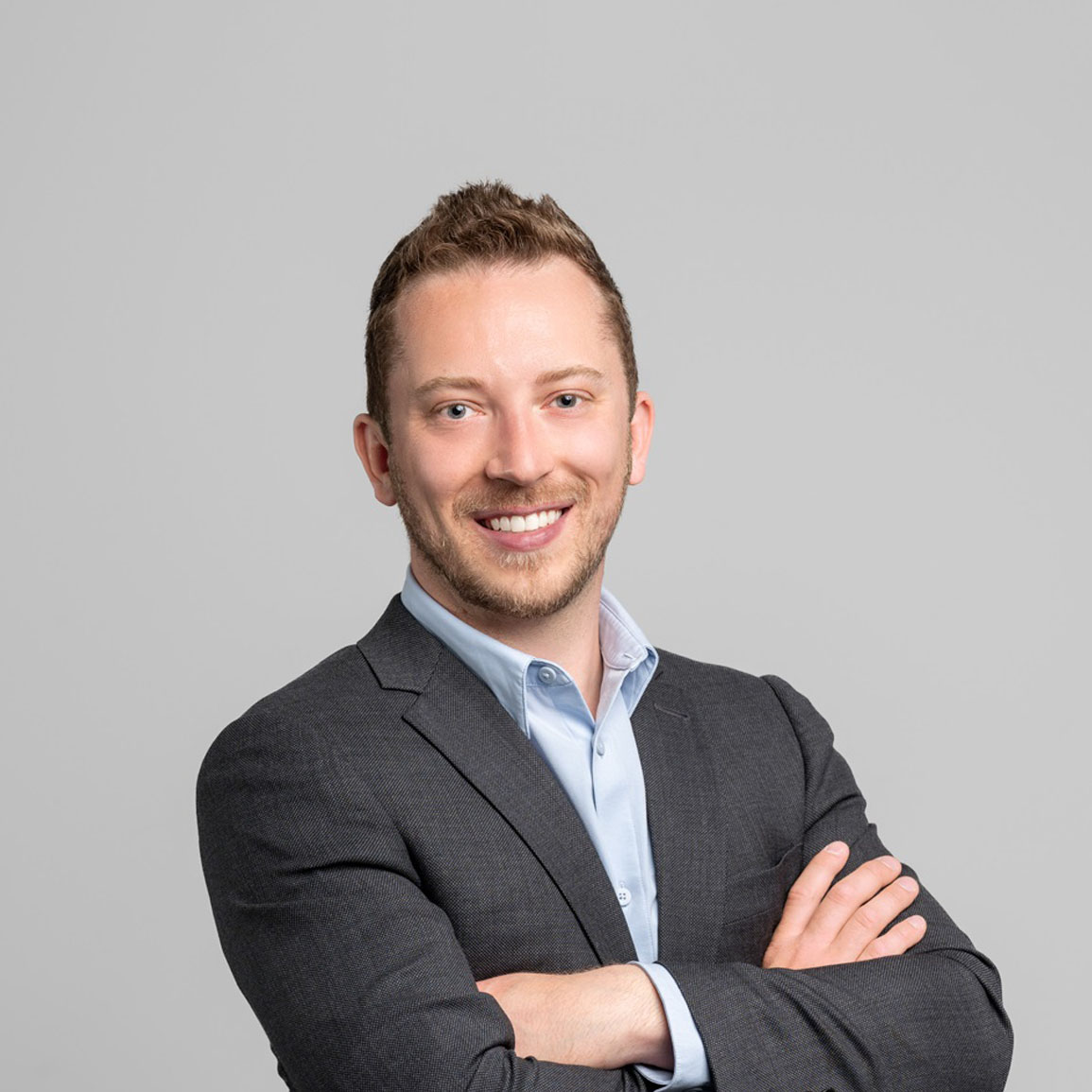 Image of Senior Financial Advisor Tyler Elcombe on white background