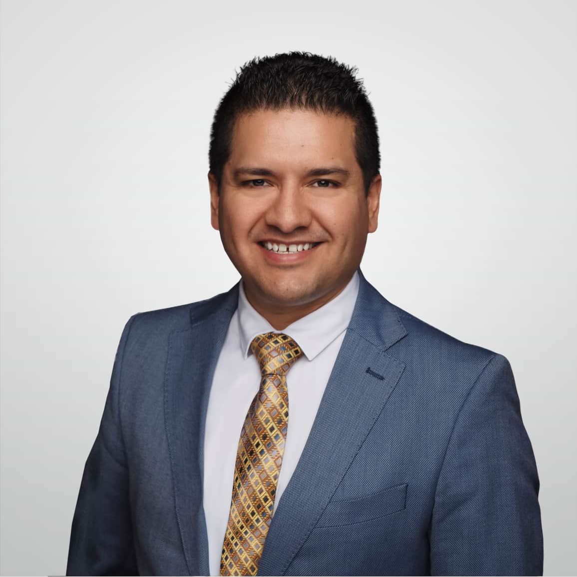 Image of Pablo Vasquez Senior Financial Advisor on white background